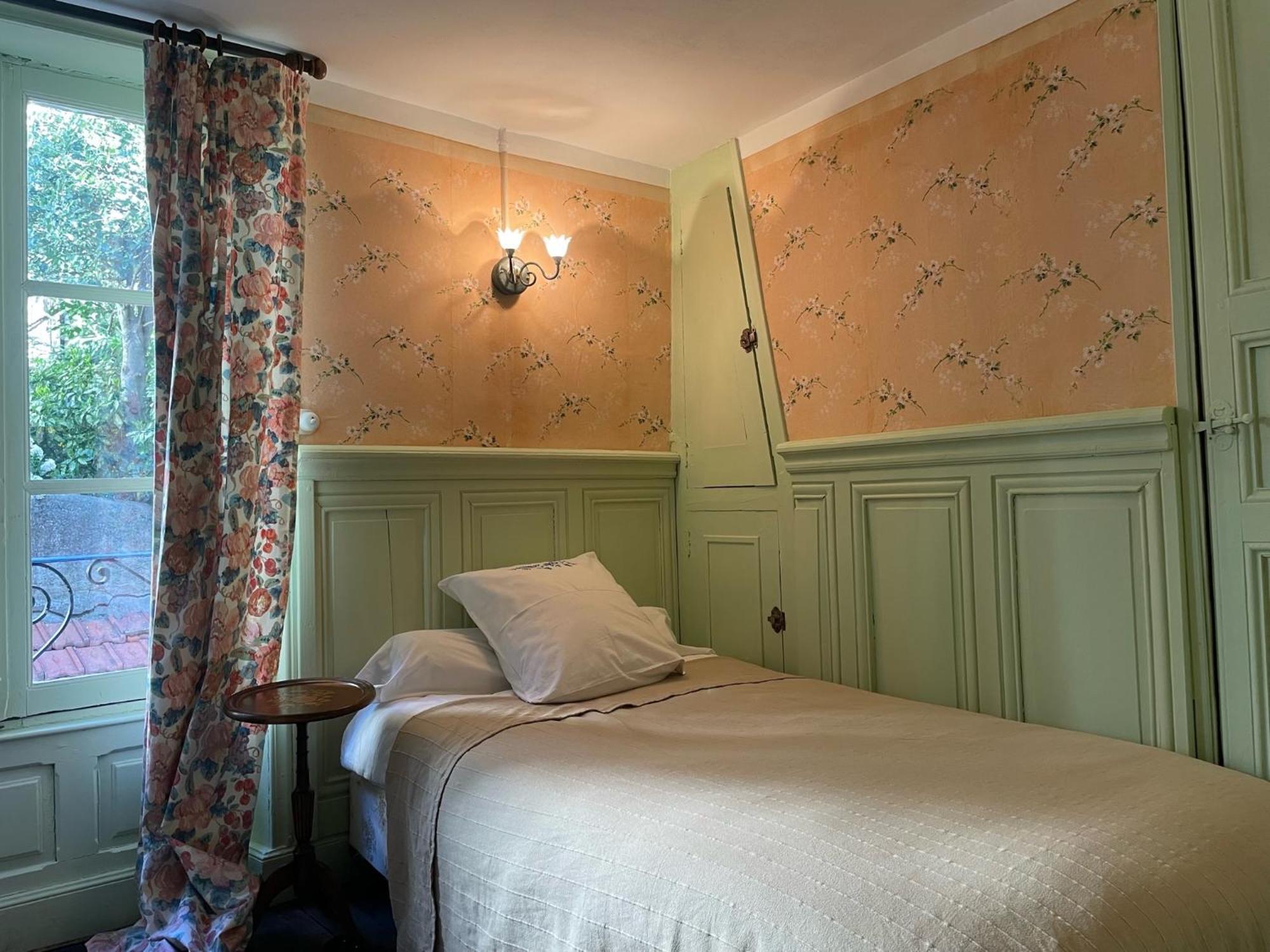 Epicerie Vieille Du Puy En Velay Hotel Le Puy-en-Velay Phòng bức ảnh